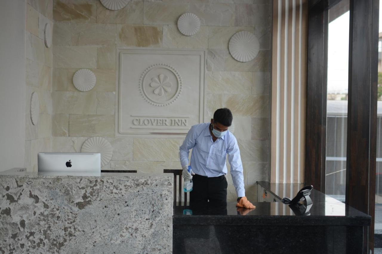 Clover Inn Udaipur Exterior photo