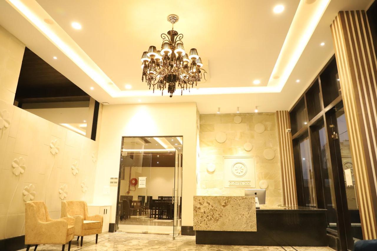 Clover Inn Udaipur Exterior photo