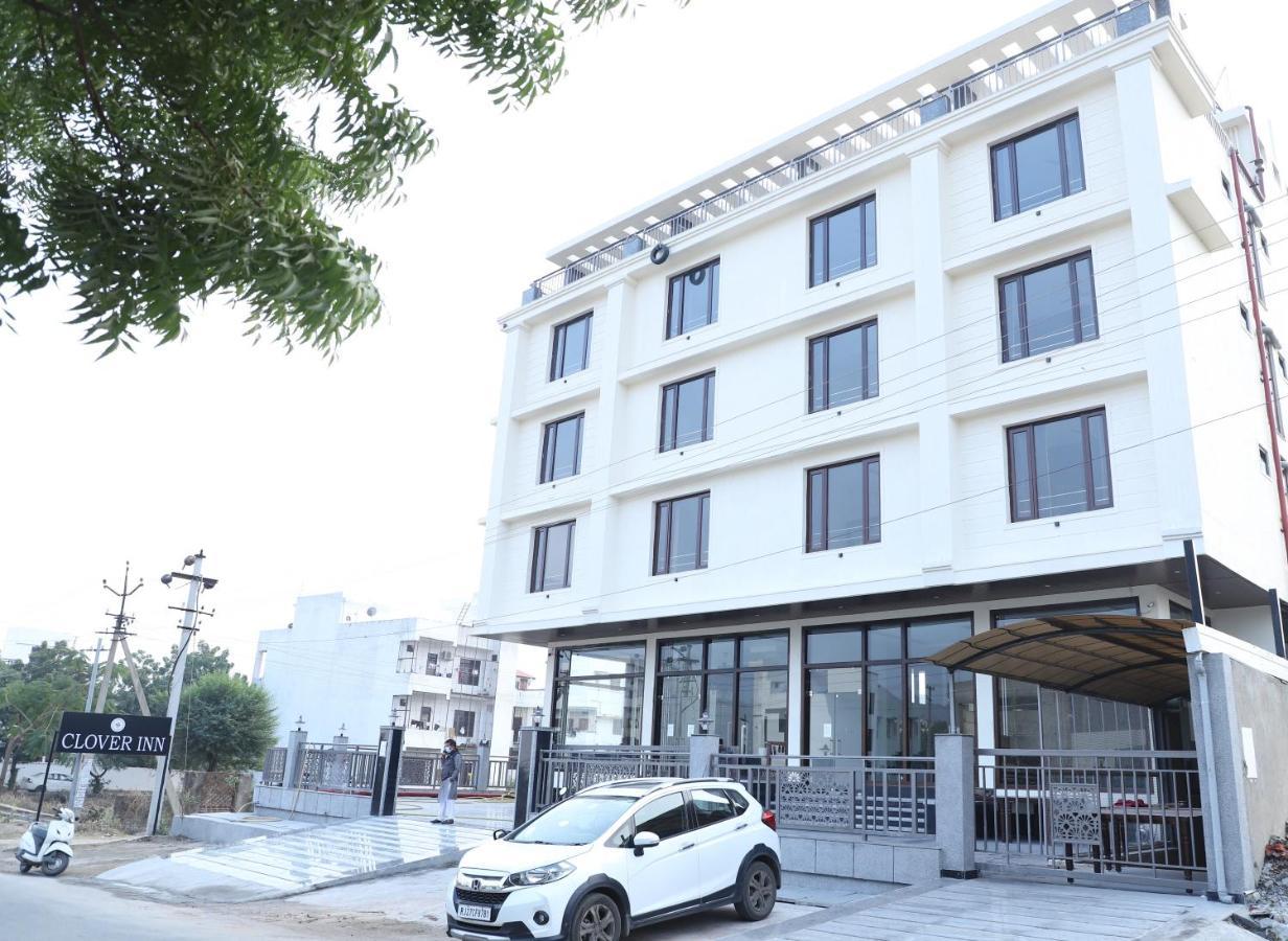 Clover Inn Udaipur Exterior photo