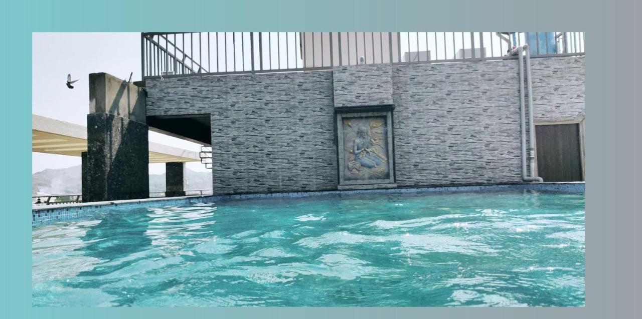 Clover Inn Udaipur Exterior photo